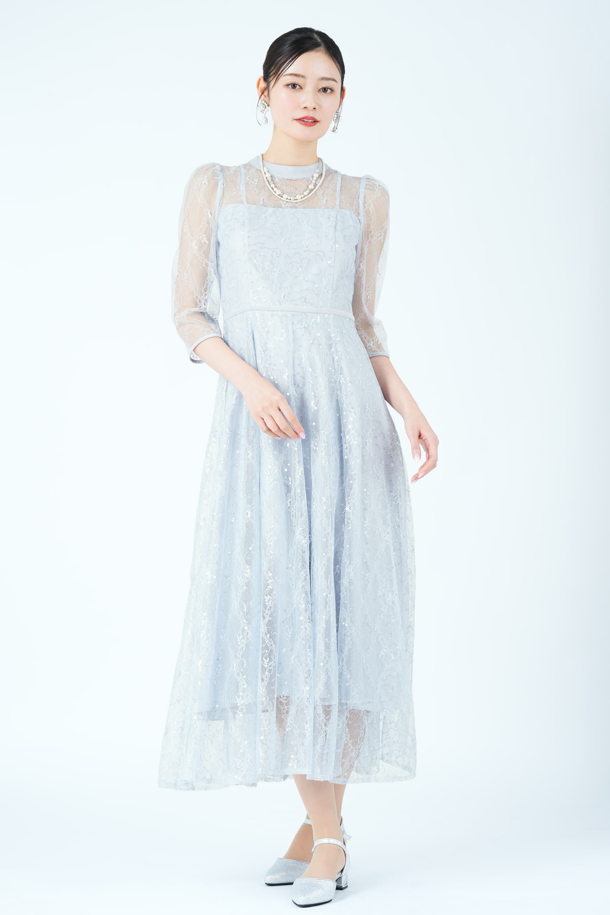 SNIDEL フラワー柄スパンコールレースサックスブルードレス (S) を