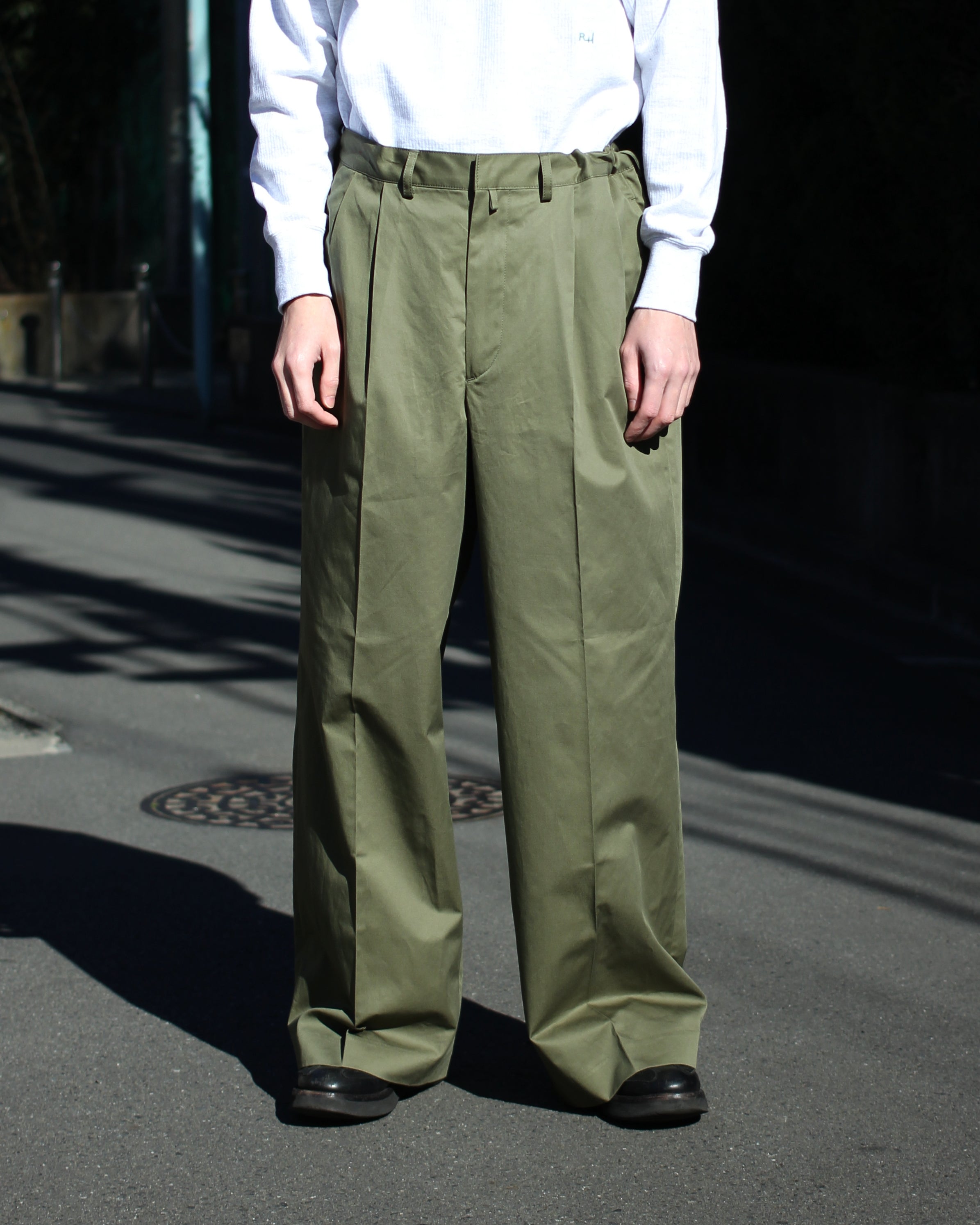 REVERBERATE/TACKED CHINO TROUSERS(STANDARD)