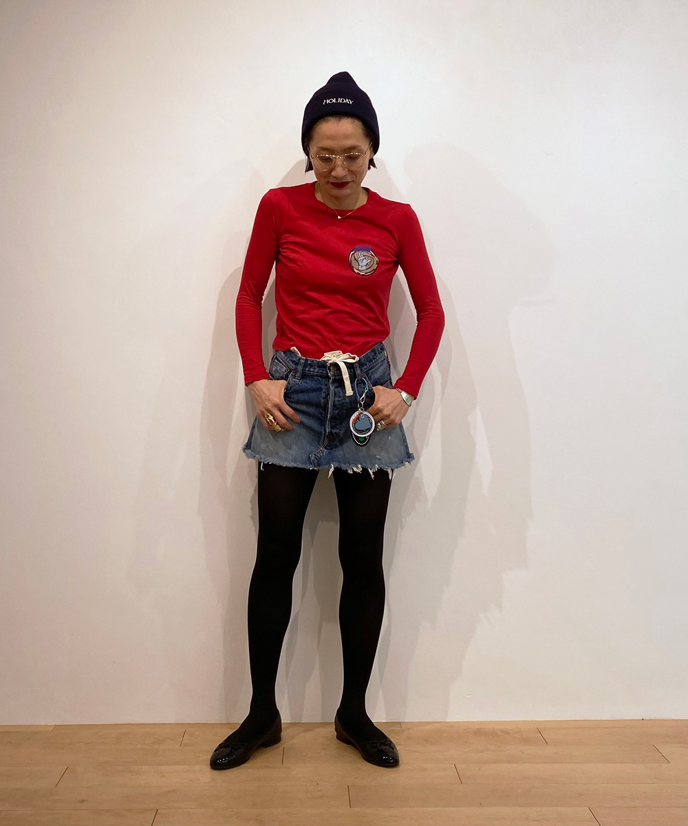 DAMAGE DENIM MINI SKIRT｜HOLIDAY（ホリデイ）OFFICIAL ONLINE STORE