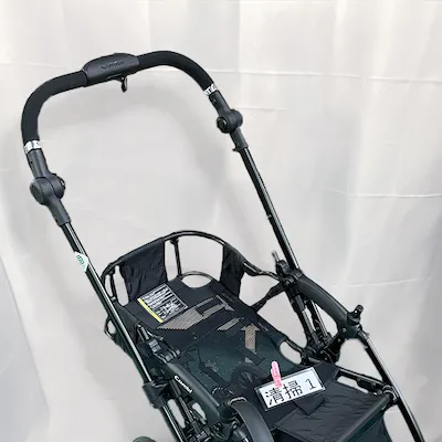 ジョイトリップ エアスルー GG NBW コンビ（ジュニアシート）の