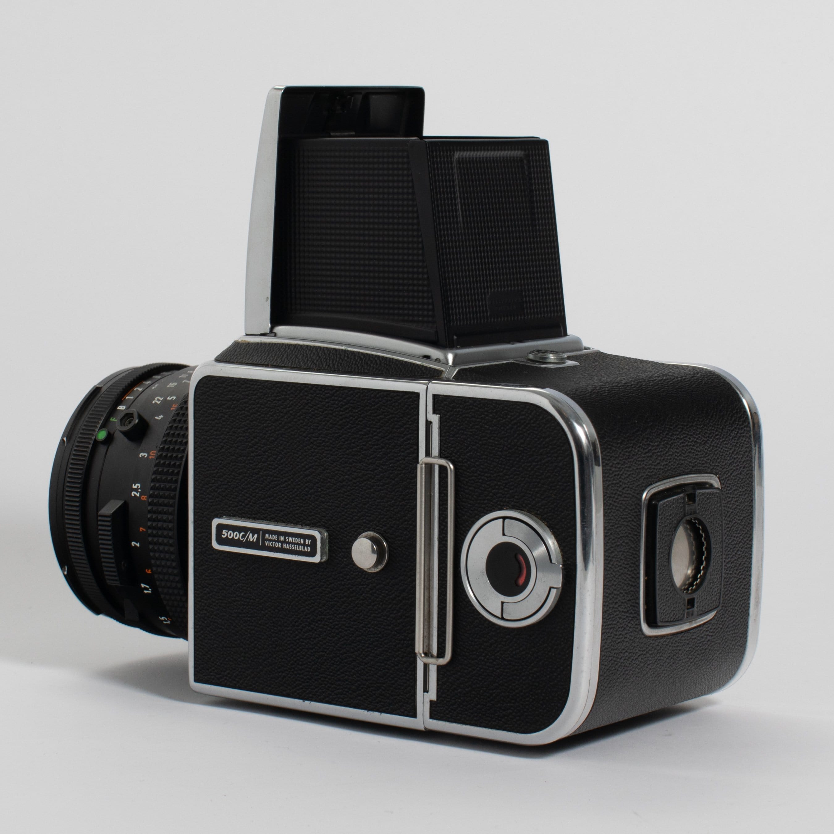 Hasselblad 500 C/M with Zeiss Planar 80mm f/2.8 CF Lens - FRESH