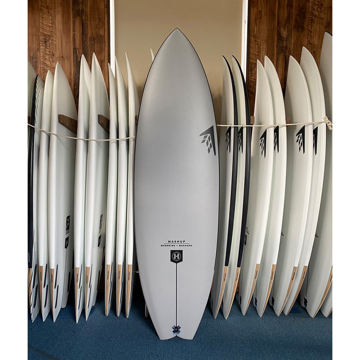 貴重XTR素材 MADサーフボードMcflyマクフライ6'0 希少XTR素材 MAD