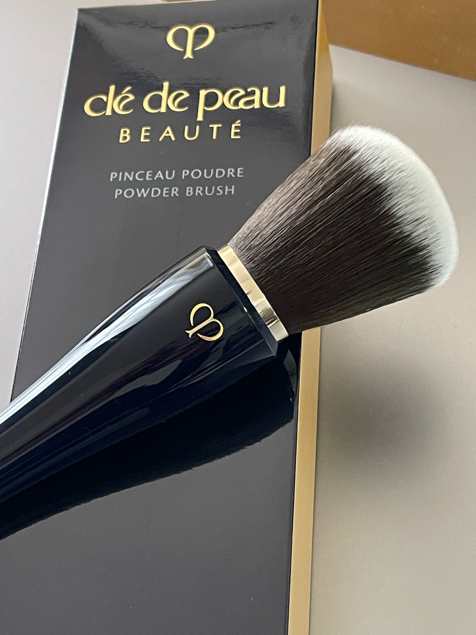 クレ・ド・ポー ボーテ / パンソー（プードル）の公式商品情報｜美容