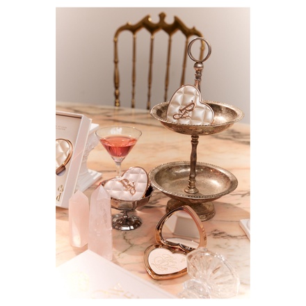 Peony / Glow of Love Highlighter 01 Eclat Perleの公式商品情報