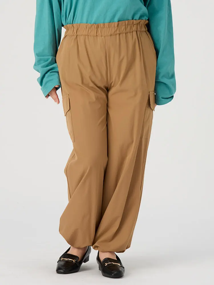 ベージュ 【LASELASE(ラセラセ)】キレイ見えカーゴパンツ | フォーエル