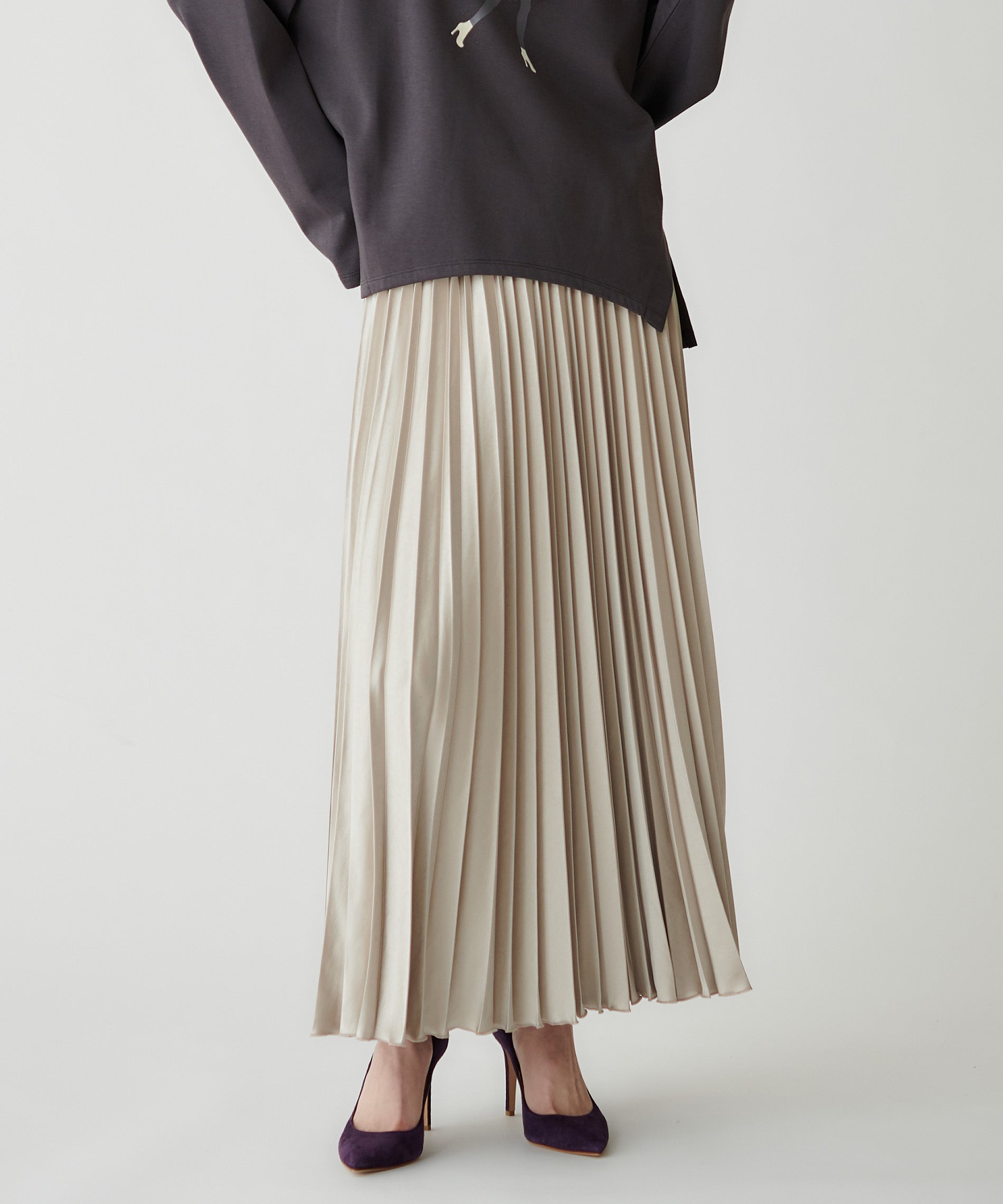 エアリーサテンプリーツスカート – FACE SANS FARD