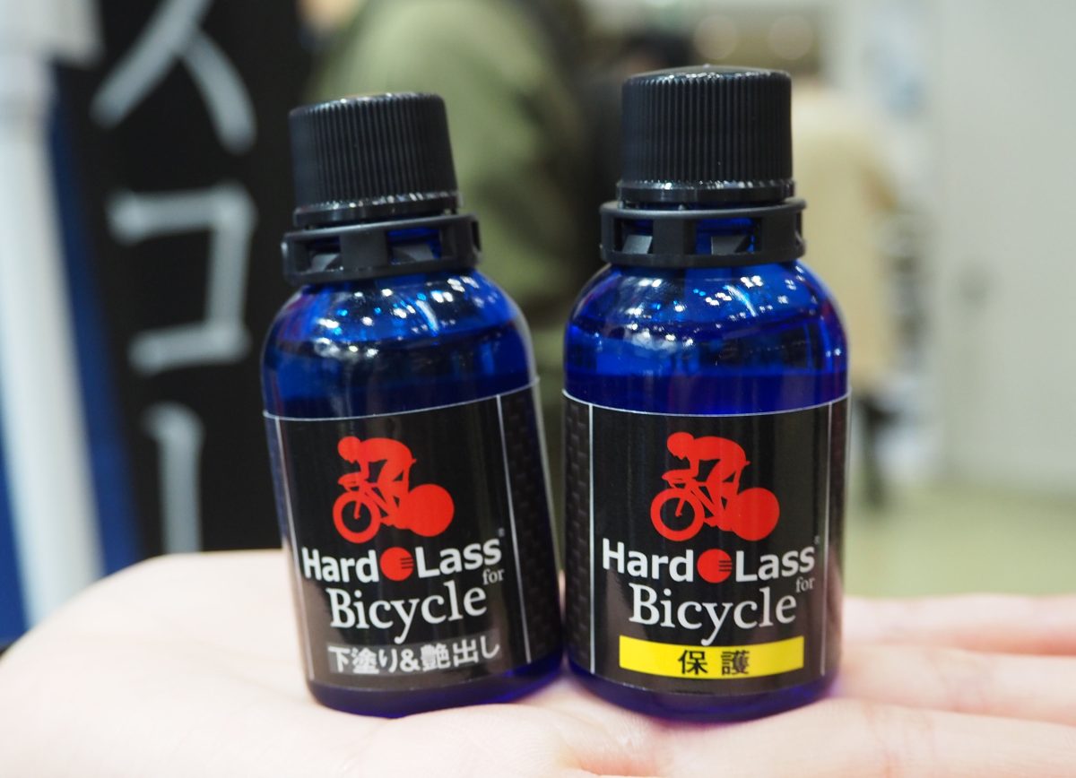 塗るだけでバイクを傷や汚れから守るコーティング剤｜HardoLass