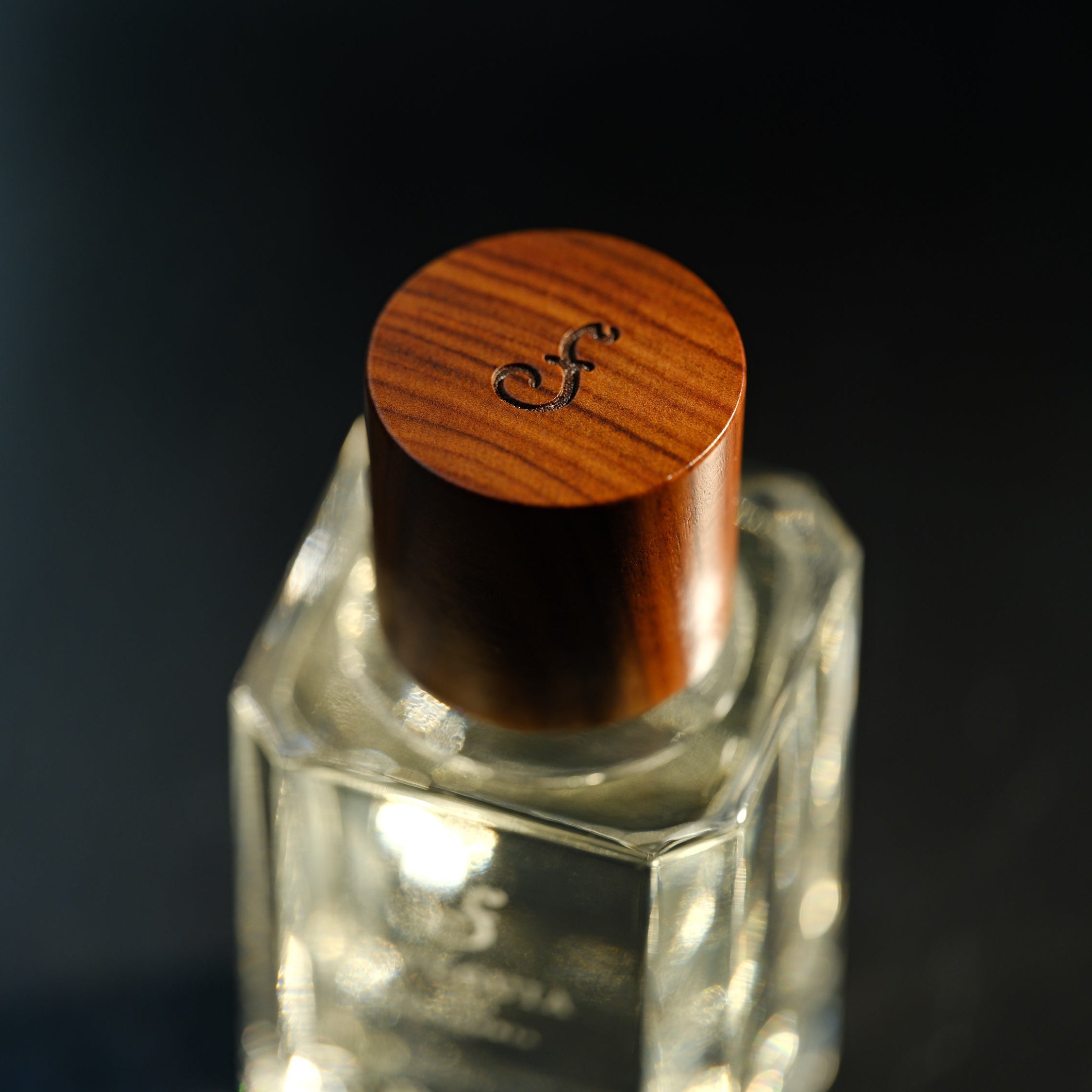 FUEGUIA 1833 | Flor de Hueso｜フロール デ ウエソ – FUEGUIA 1833