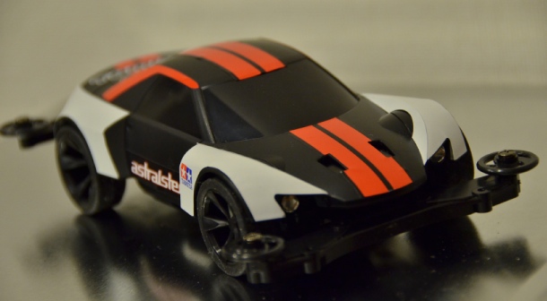 カーデザイナーによるミニ四駆、アストラルスター