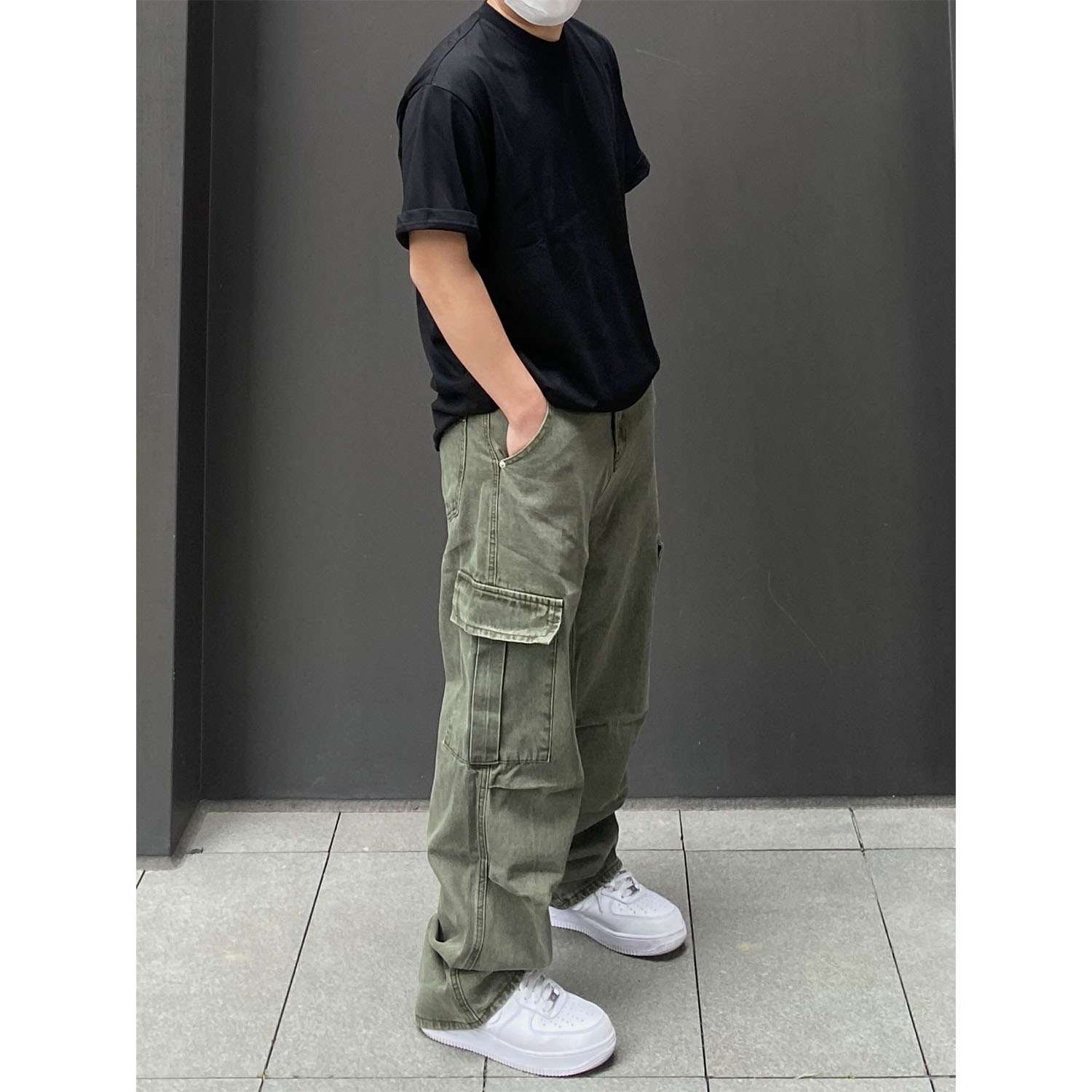 マルチポケット ワイドレッグ カーゴパンツ 男性用|カーゴパンツ専門